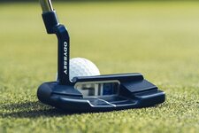 Ai-One-Cruiser-Double-Wide-Putter-Lifestyle-12324-02-9008.jpeg